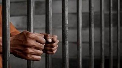 المشدد 6 سنوات للمتهم بالاتجار في 