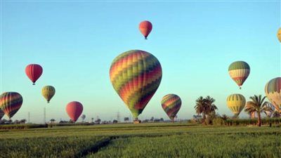 تحليق 39 رحلة بالون طائر في سماء الأقصر وعلى متنها 790 سائحا