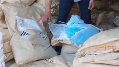 جمارك الدخيلة بالإسكندرية تضبط محاولة تهريب كمية من المبيدات الزراعية 
