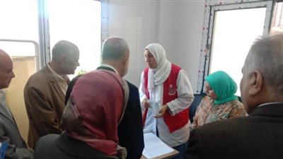 الصحة: تقديم خدمات مبادرة الكشف عن الأورام وملء الاستمارة لـ6038 مواطنًا