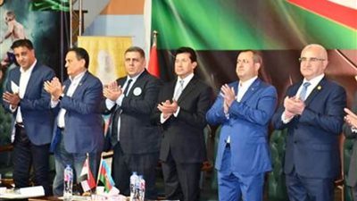 وزير الشباب والرياضة يفتتح مباراة مصر وأذربيجان للكيك بوكسينج
