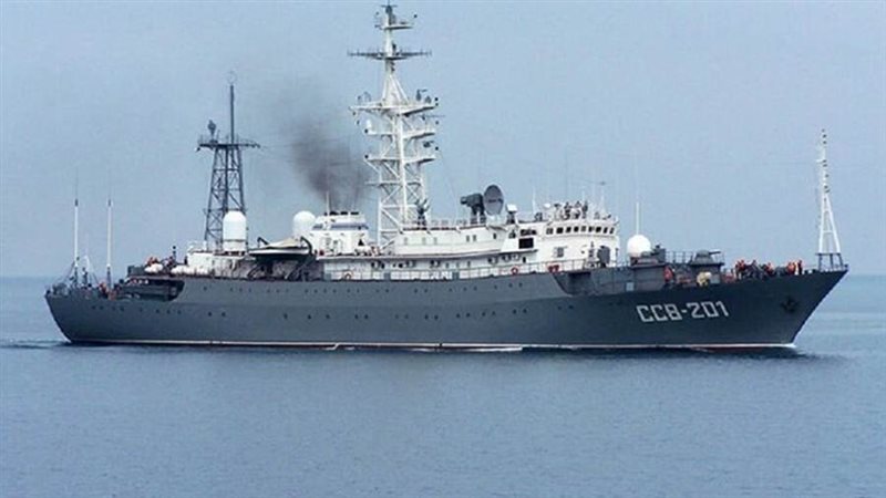 سفينة تابعة لأسطول