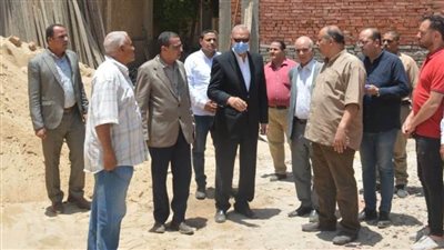 محافظ القليوبية يتفقد المشروعات الجاري تنفيذُها بمدينتي كفر شكر وبنها 