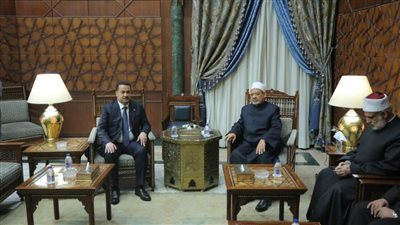 الإمام الأكبر يستقبل رئيس الوزراء العراقي بمشيخة الأزهر