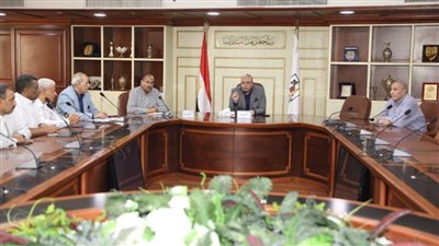 شودار لبيع اللحوم بأسعار مناسبة مع حلول عيد الأضحى ببني سويف