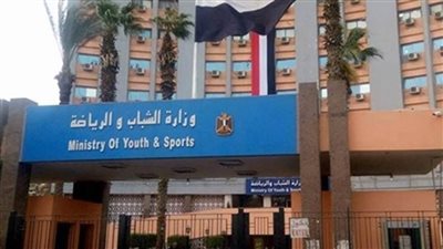 الشباب تواصل تنفيذ فعاليات الملتقى الخامس للحرف اليدوية برأس البر