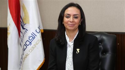 مايا مرسي: تشكيل لجنة فنية لدراسة التوصيات المتعلقة بملف العمل الرعائي للمرأة