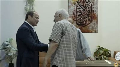 بالفيديو.. كواليس زيارة الرئيس السيسي لدار المسنين والوحدة الصحية ومركز الخدمات بالبحيرة