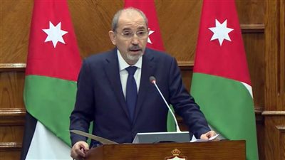وزير خارجية الأردن: نقرع جرس الإنذار عاليًا حول تراجع الدعم الدولي للاجئين السوريين