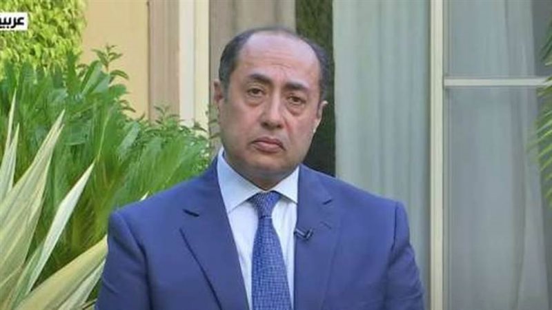 السفير حسام زكي