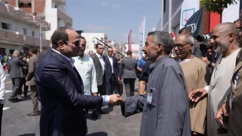 الرئيس السيسي يتفقد