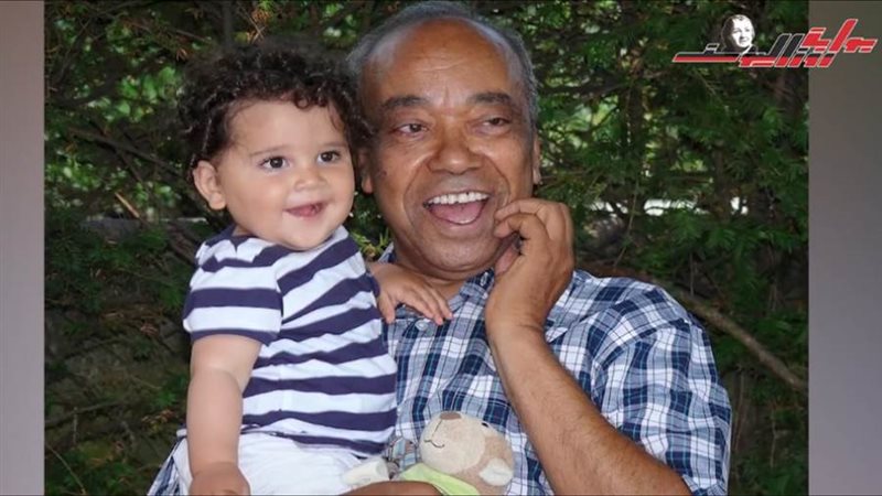 الصحفي الكبير عاصم