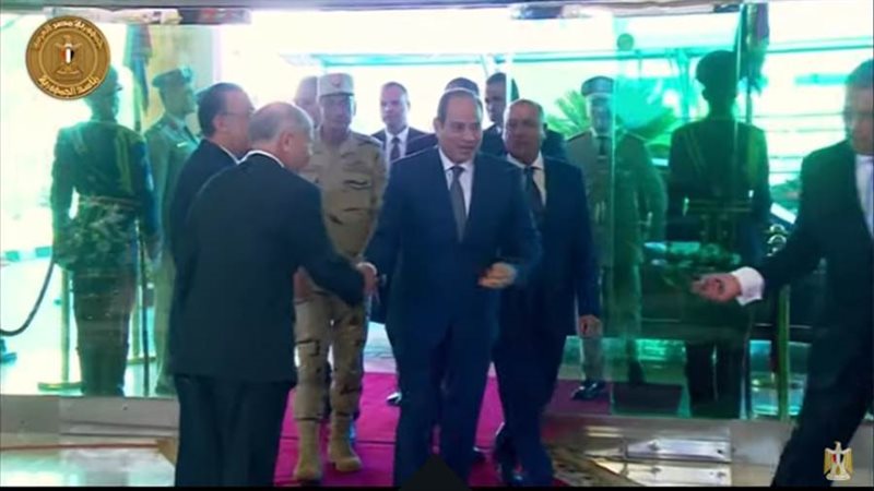 وصول الرئيس السيسي