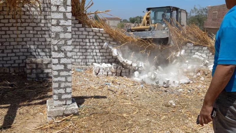 جانب من إزالة التعديات