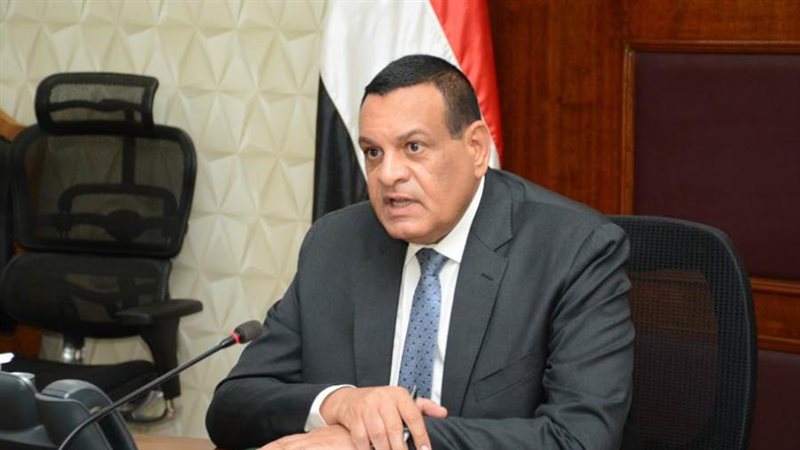 وزير التنمية المحلية