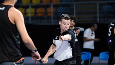 مدرب منتخب شباب السلة: نسعى لتقديم أفضل ما لدينا في كأس العالم بالمجر