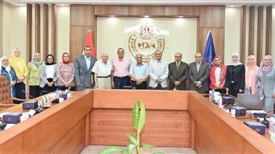 هيئة الدواء تناقش تطوير صناعة الدواء مع وفد من أكاديمية البحث العلمي