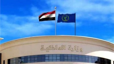 كشف ملابسات منشور تضمن قيام أحد الأشخاص بتحطيم نوافذ سيارتين وسرقتهما بالإسكندرية