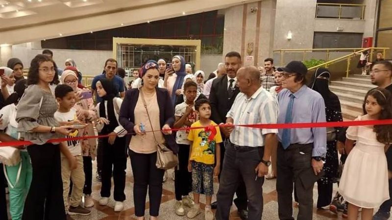 خلال افتتاح المعرض