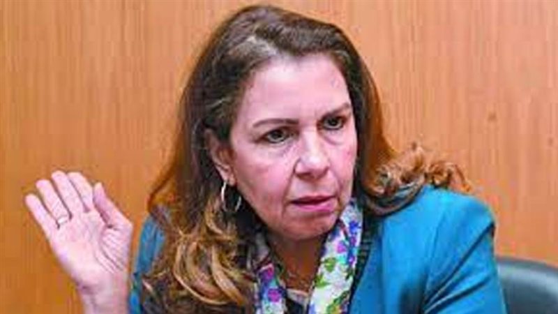 الدكتورة نيفين مسعد