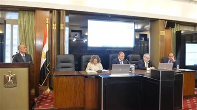 برلماني بالوادي الجديد يبحث دعم وتطوير خدمات التأمين الصحي لخدمة المواطنين 