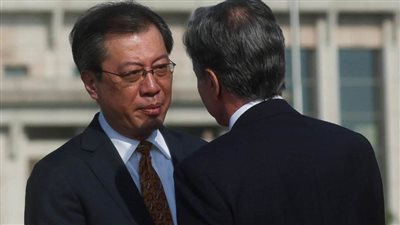 المحادثات الأمريكية الصينية.. هدوء ظاهري وتراشقات خفية