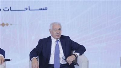 أحمد جلال: يجب إعادة النظر في السياسات الانتقائية من أجل بديل ينهض بالصناعة والاستثمار