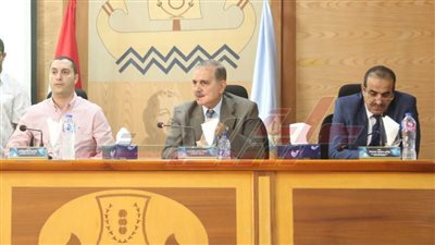 محافظ كفر الشيخ يوجه بالإعداد الجيد لمشروعات الخطة الاستثمارية للعام المالي 2023-2024 