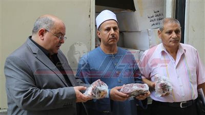 توزيع طن لحوم على الأسر الأولى بالرعاية بكفر الشيخ