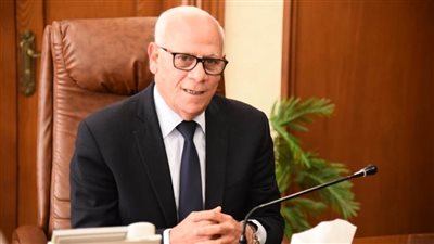 محافظ بورسعيد يجتمع مع أئمة المساجد والدعاة استعدادا لعيد الأضحى المبارك