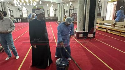 حملة نظافة موسعة بمساجد كفر الشيخ تحت شعار 