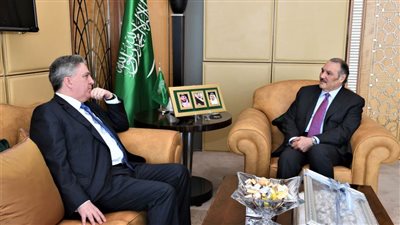 سفير المملكة لدى مصر يستقبل القائم بأعمال السفارة الأمريكية لدى القاهرة