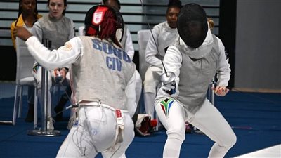 انطلاق منافسات الفرق ببطولة إفريقيا للسلاح بصالات حسن مصطفى