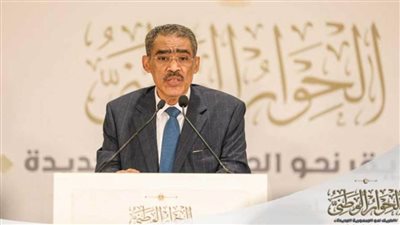 ضياء رشوان يؤكد أهمية التوسع في إنشاء المجمعات الثقافية