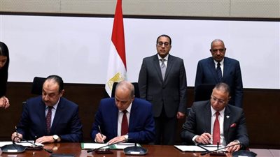 مدبولي يشهد توقيع عقد تأسيس شركة لإنشاء وإدارة وتشغيل مصنع أسياخ الحديد سابقة الإجهاد