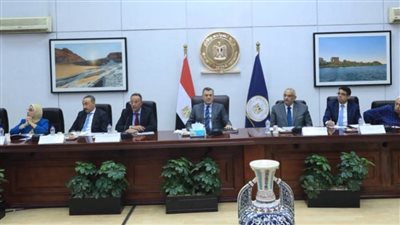 أحمد عيسى يترأس اجتماع المجلس الأعلى للآثار