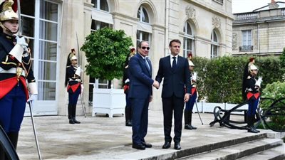 عاجل.. الرئيس السيسي يشارك في مأدبة عشاء للقادة المشاركين في قمة الميثاق المالي العالمي في باريس