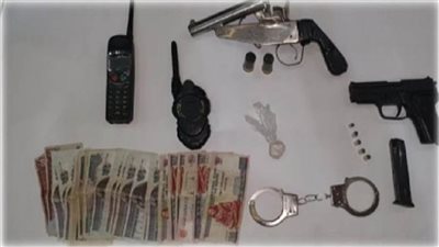 مباحث القاهرة تضبط تشكيلا عصابيا تخصص في انتحال صفة رجال شرطة وسرقة متعلقات المواطنين