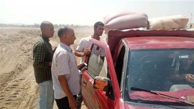 ضبط 24 طن قمح محلي بمركزى ديرمواس والمني وتوريدها للصوامع الحكومية