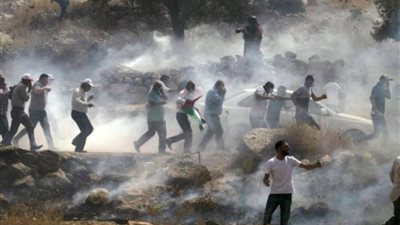 25 إصابة خلال مواجهات مع الاحتلال في بيتا جنوب نابلس