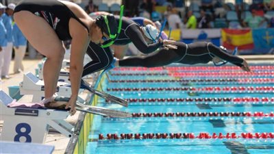 اليوم.. انطلاق منافسات النسخة الثالثة من بطولة العالم للسباحة بالزعانف للأساتذة