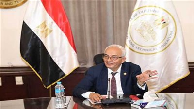 وزير التعليم: عدم السماح لمقدري الدرجات باصطحاب الهواتف المحمولة