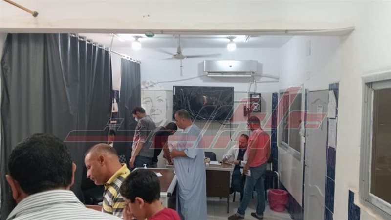 الكشف على المواطنين