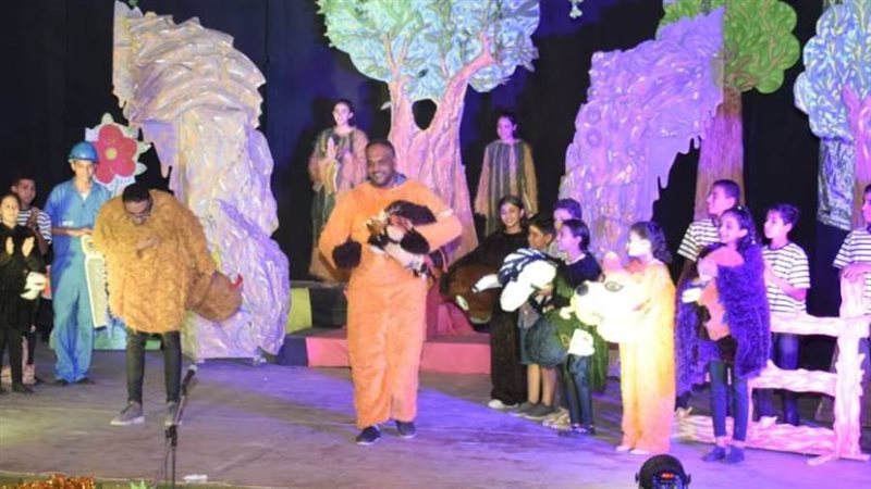 عرض مسرحية الأطفال
