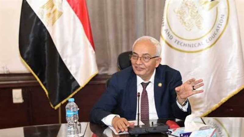 دكتور رضا حجازي وزير