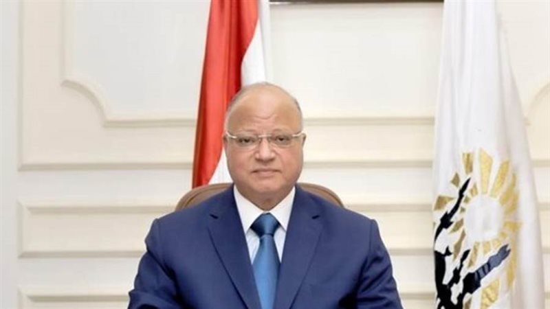 محافظ القاهرة خالد