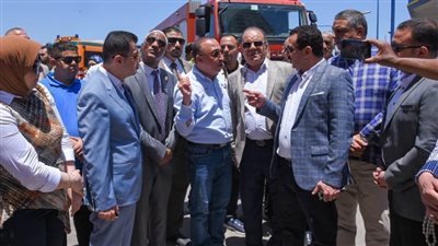 محافظ الإسكندرية: نتابع رفع الأنقاض أولًا بأول للتأكد بعدم وجود ضحايا أسفل الأنقاض