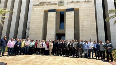 الرئيس التنفيذي لـ