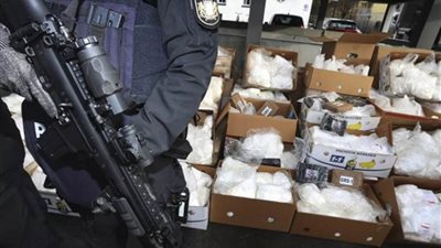 الجمارك الهولندية تضبط شحنة كوكايين قيمتها 295 مليون دولار