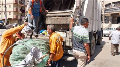 سكرتير بني سويف يتفقد انتظام الخدمات والأسواق والمواقف